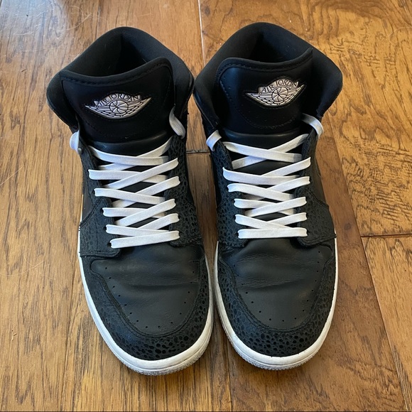 Jordan 1 Retro 86 - Picture 3 of 6